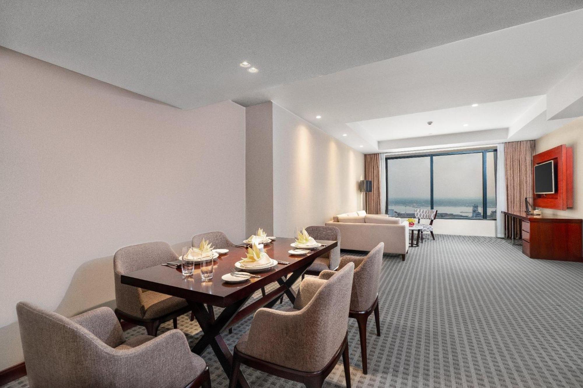 Yangon Thanlwin Hotel Kültér fotó