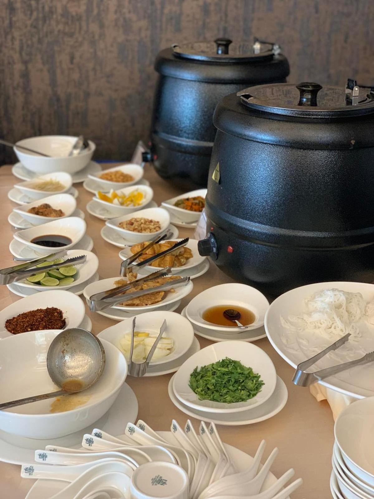 Yangon Thanlwin Hotel Kültér fotó