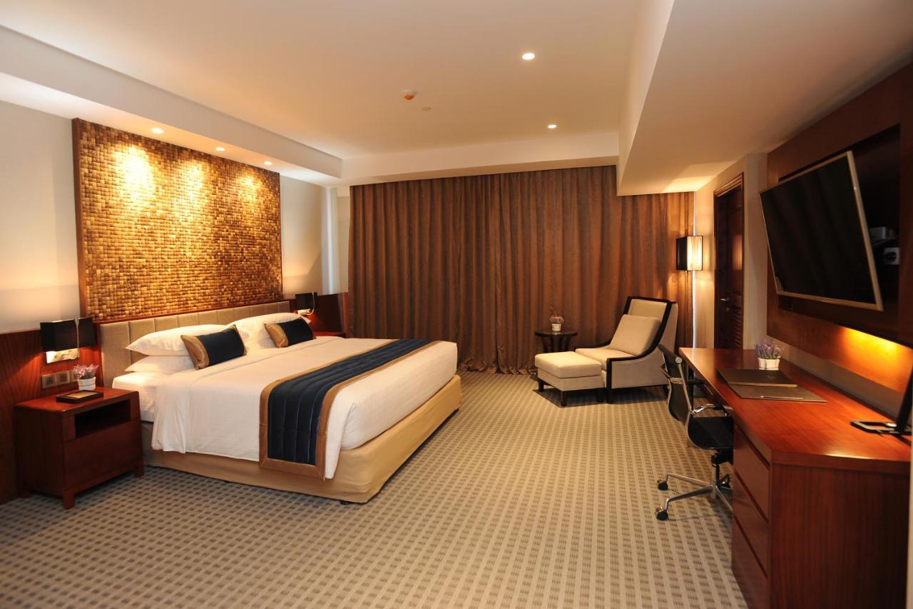 Yangon Thanlwin Hotel Kültér fotó